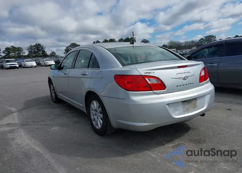 2010 Chrysler Sebring Touring from USA, damaged, VIN 1C3CC4FB8AN176582